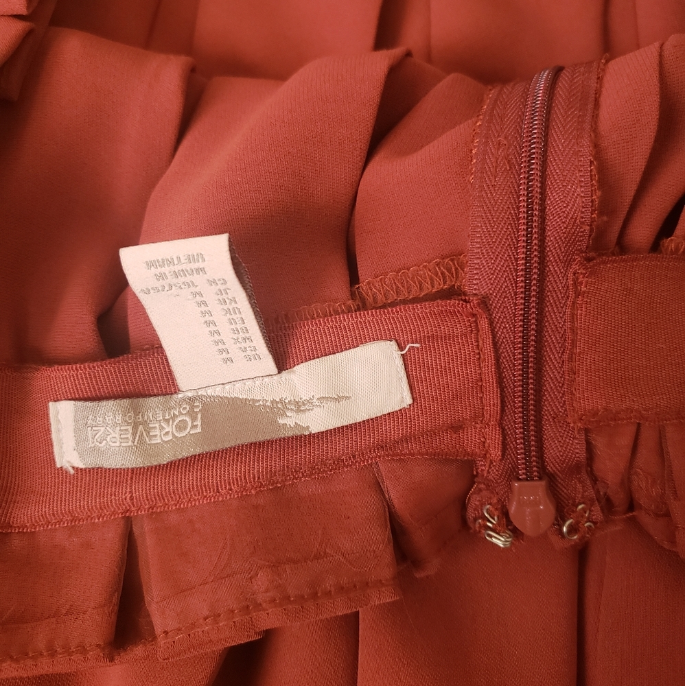 Coral Forever 21 Skirt - Picture 3 of 3